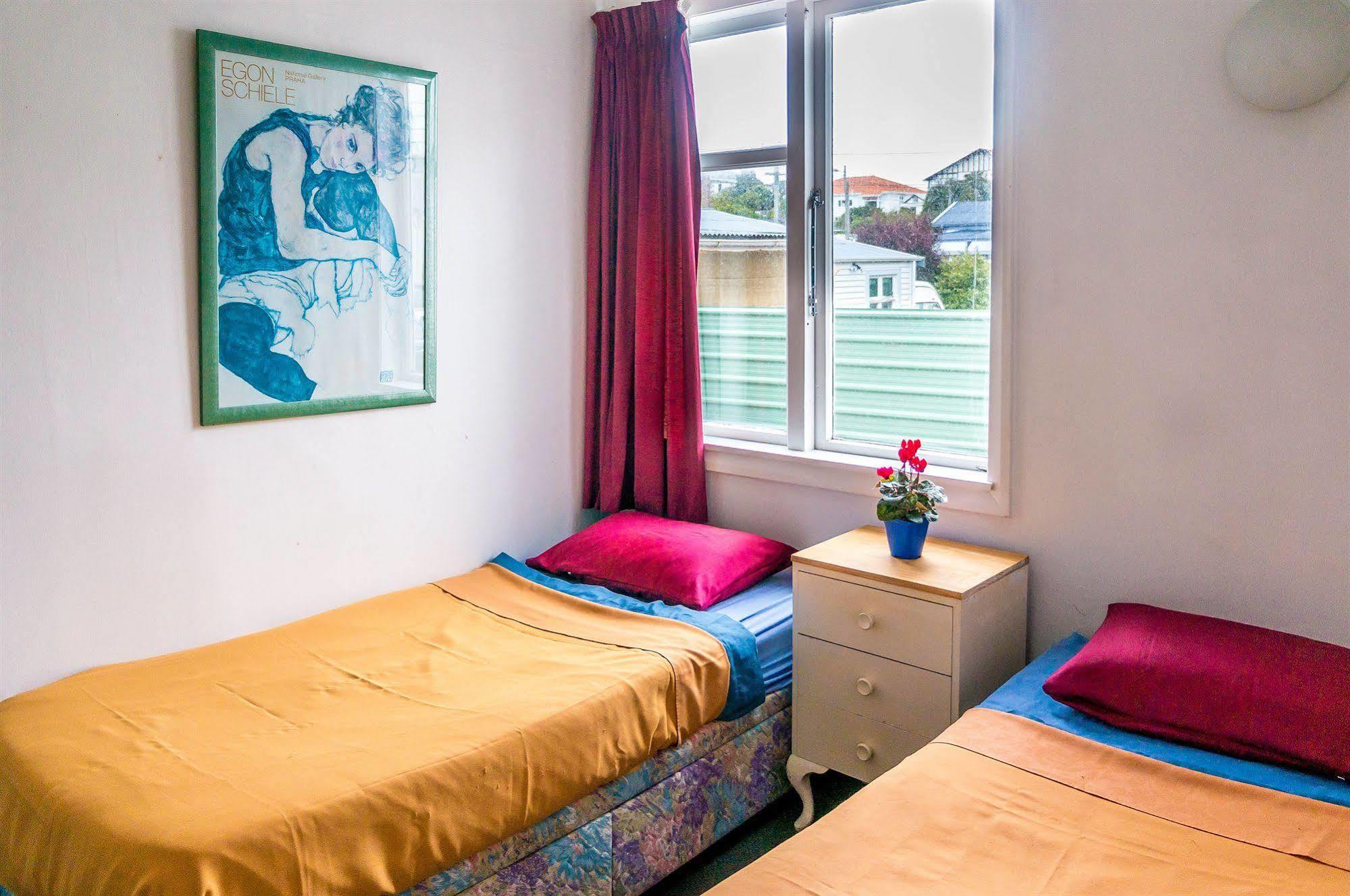 Хостел 42B College House Уонгануи Экстерьер фото