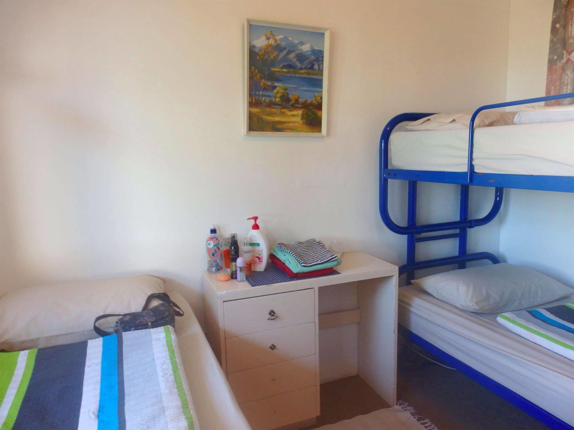 Хостел 42B College House Уонгануи Экстерьер фото